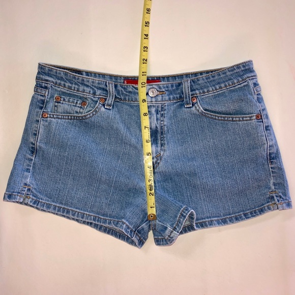 Vintage Levi’s SuperLow Stretch Denim Shorts (13 Junior) - Picture 8 of 15